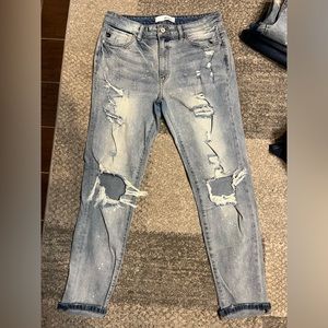 Kancan boyfriend size 9/28 excellent condition!